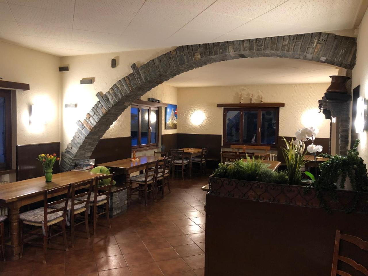 Al Grottino Bed & Breakfast Gambarogno Ngoại thất bức ảnh