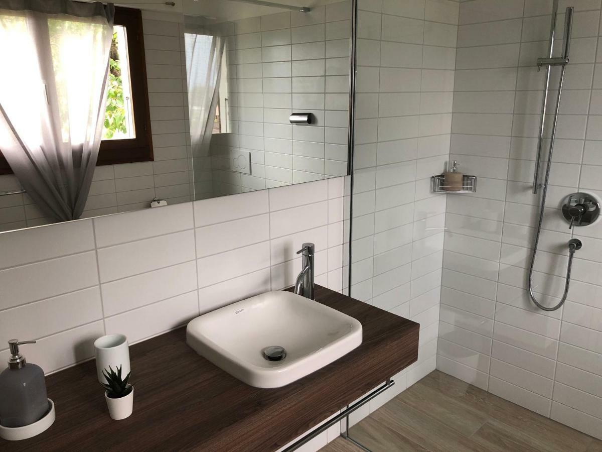 Al Grottino Bed & Breakfast Gambarogno Ngoại thất bức ảnh