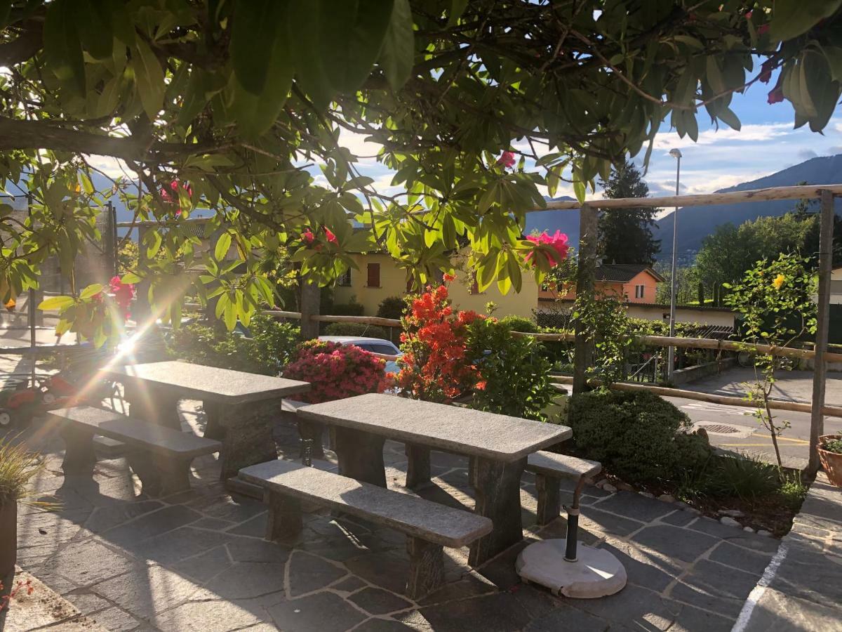 Al Grottino Bed & Breakfast Gambarogno Ngoại thất bức ảnh